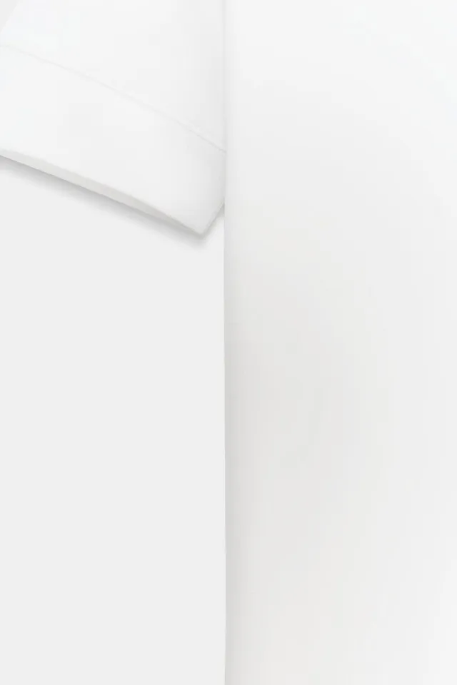 Minimalist Short Sleeve T-Shirt – image 6