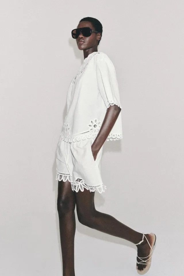 ZW Embroidered Linen Blend Shorts