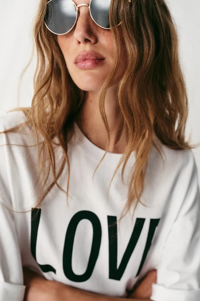 تيشرت OVERSIZE بنص – صورة 3