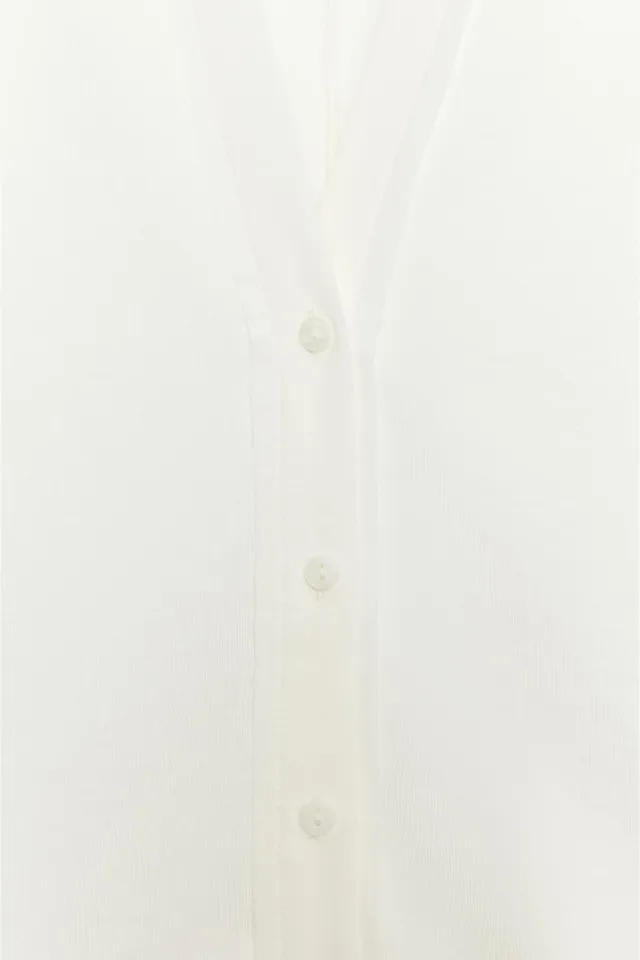 Contrast Fabric Long-Sleeve Button-Front Top – image 7
