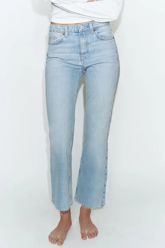 High-Waist Cropped Flare Jeans – image 2