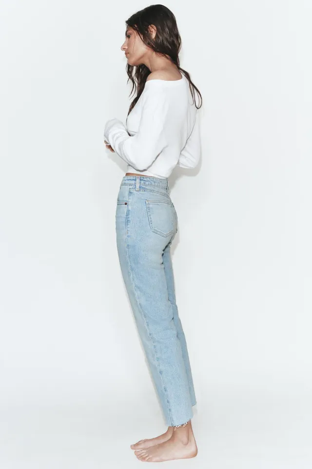 High-Waist Cropped Flare Jeans – image 4
