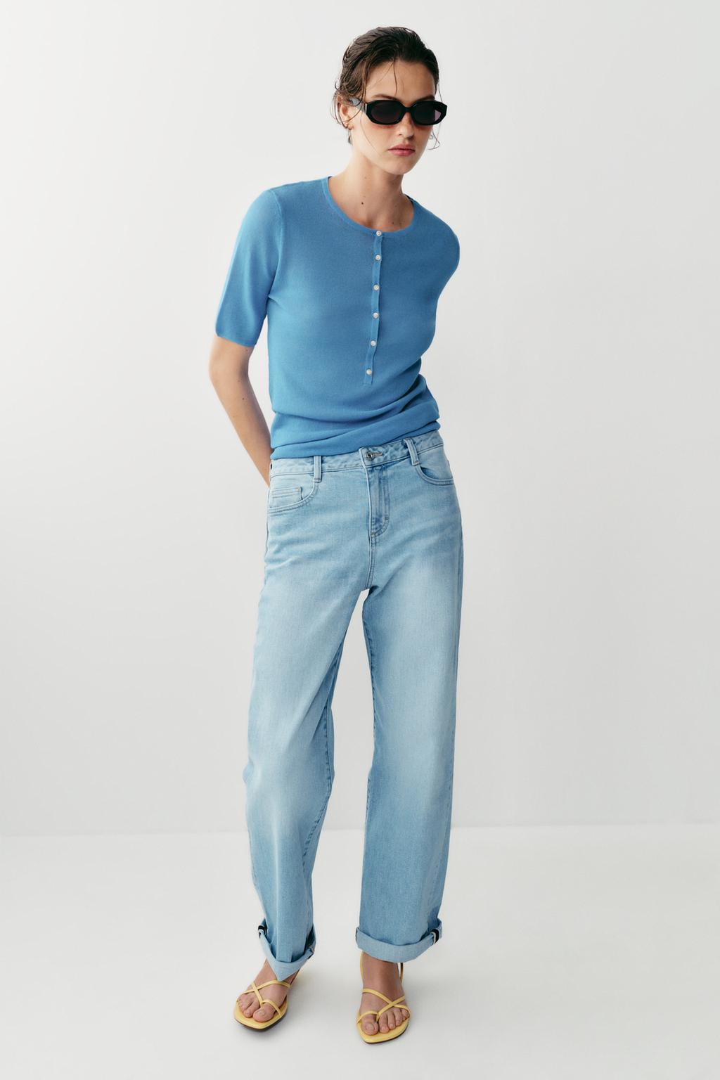 Relaxed Fit Mid-Waist Cuffed Hem Jeans
