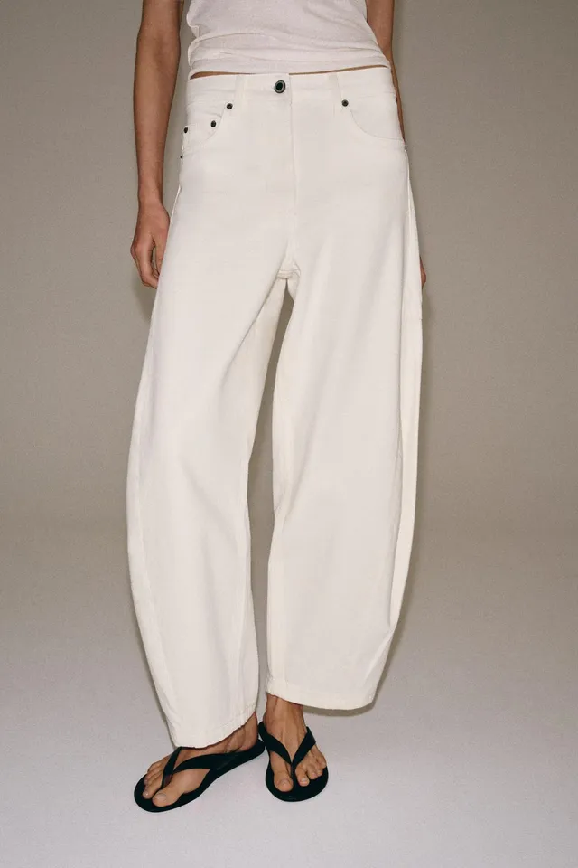 Mid-Waist Balloon Jeans – image 2