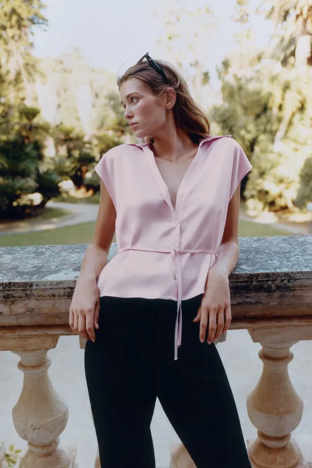Satin Short Sleeve Shirt with Belt – image 3