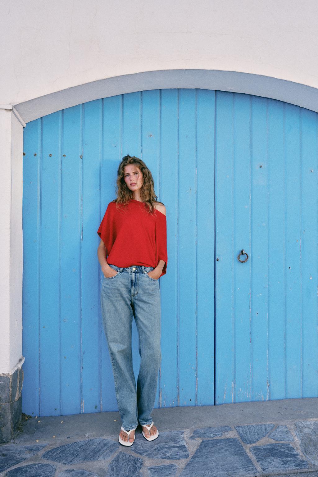 Wide Short Sleeve Knit Top