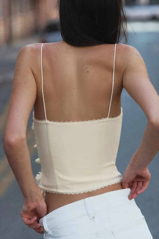 Floral Corset-Inspired Top with Sweetheart Neckline and Metal Hook Closure – image 4