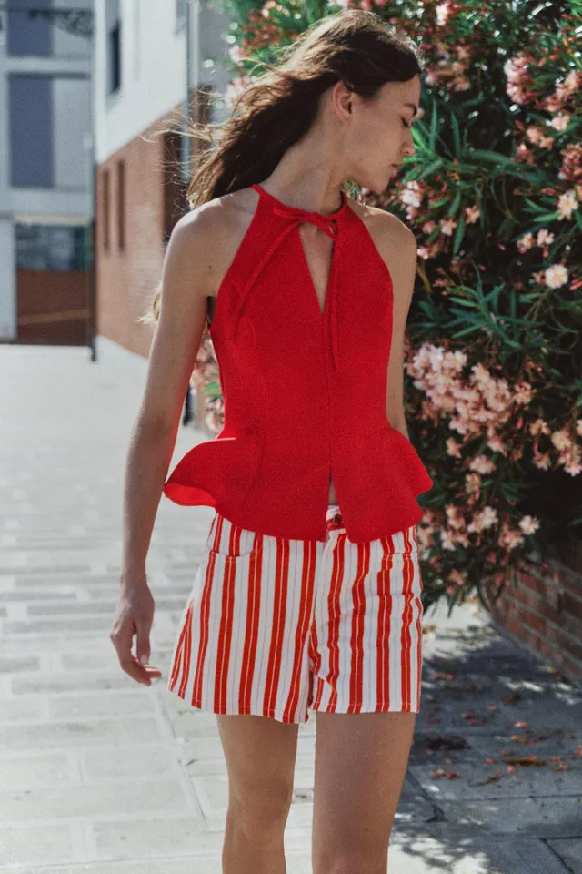 Halter Neck Peplum Top with Bow Detail and Side Zip Closure – image 4
