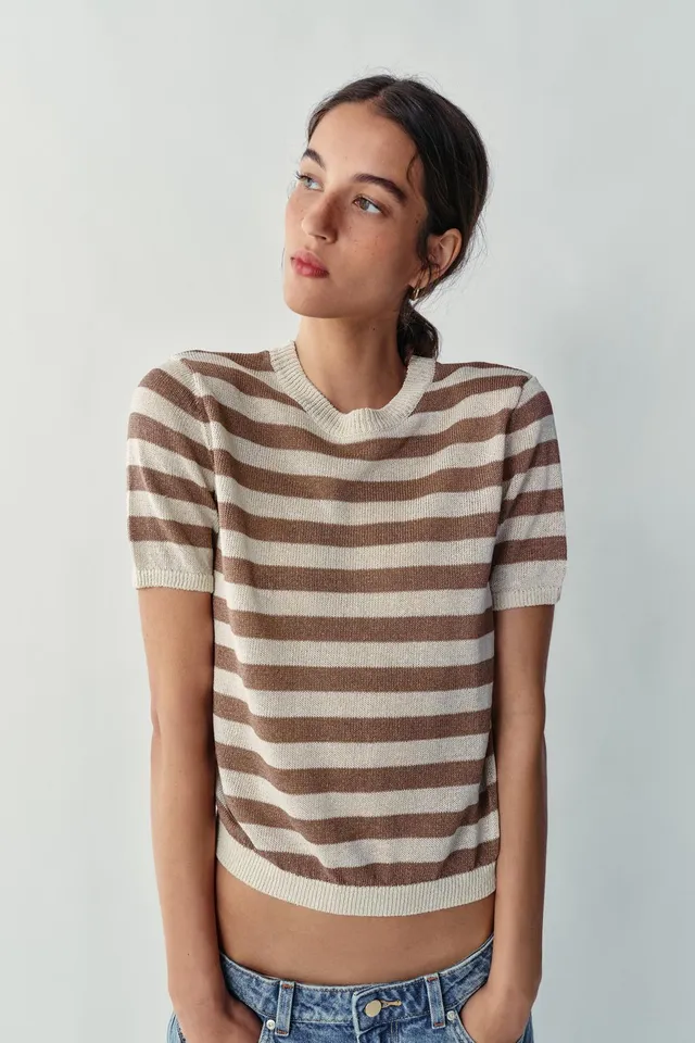 Short Sleeve Knit Top – image 2