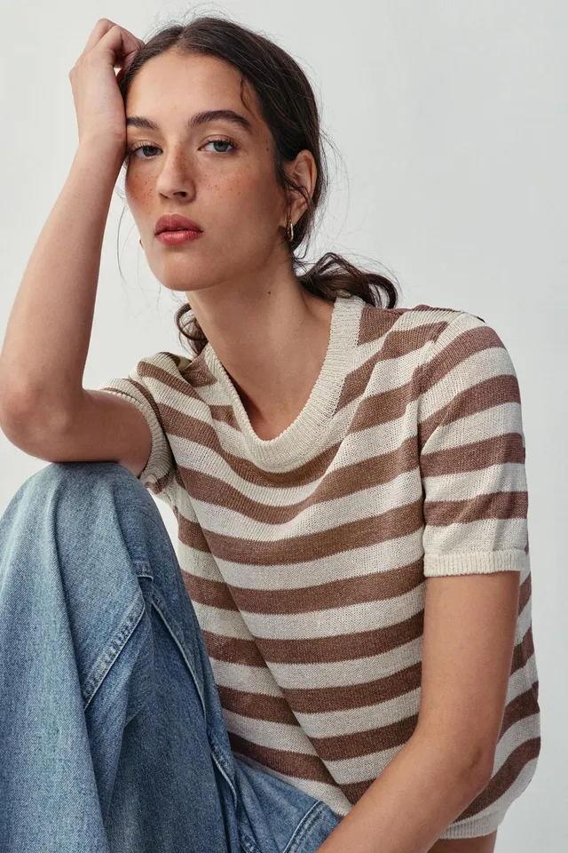 Short Sleeve Knit Top – image 4