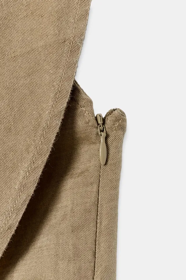 Linen Blend Asymmetric Halter Top with Side Vent and Invisible Zipper – image 10