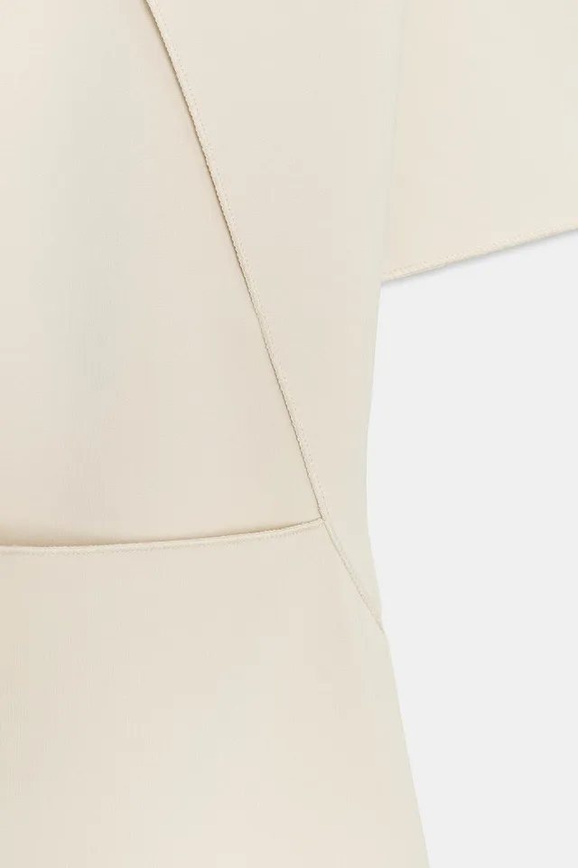 Solid Color Round Neck Short Sleeve T-Shirt with Back Cut-Out Detail – image 8