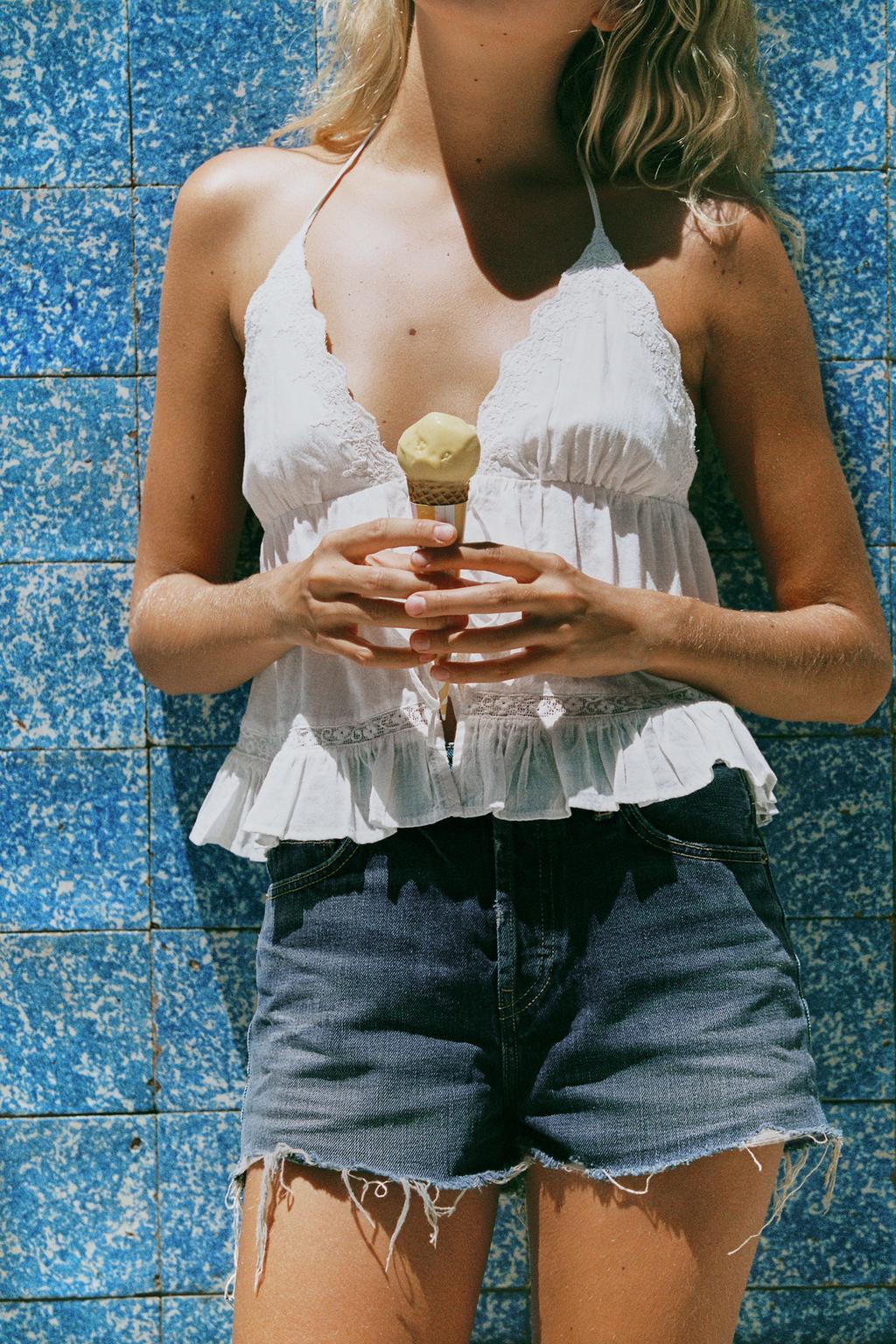 TOP HALTER شاش مطرز