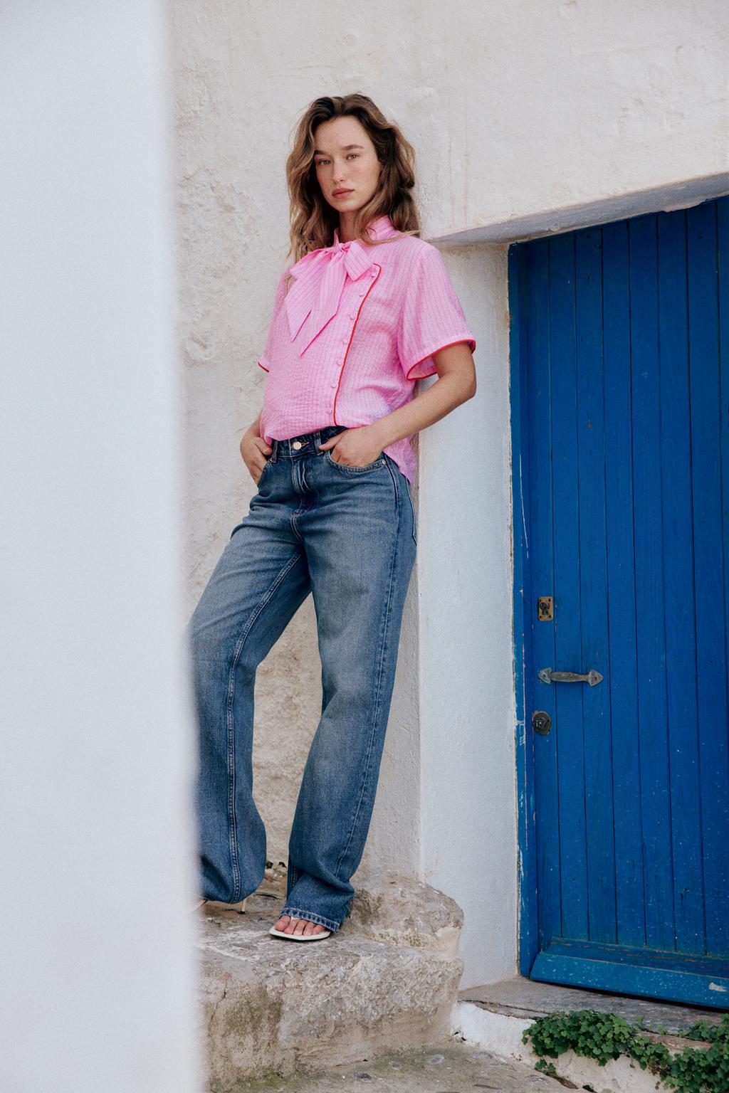 STRIPED TIE-NECK TOP