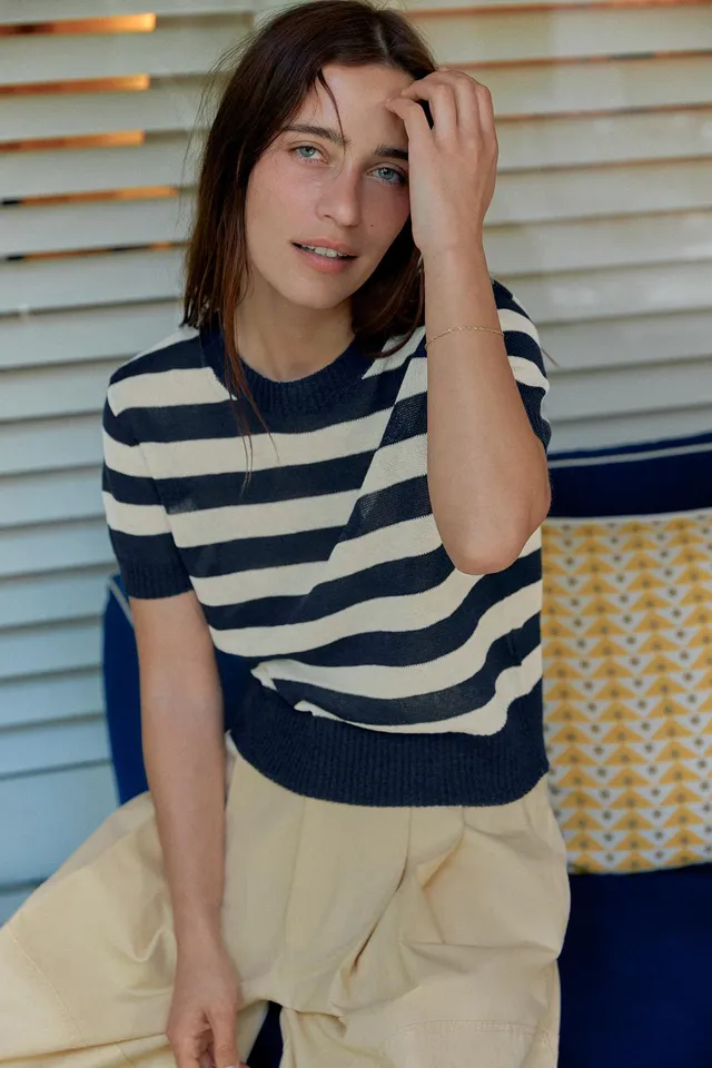 Short Sleeve Knit Top – image 2
