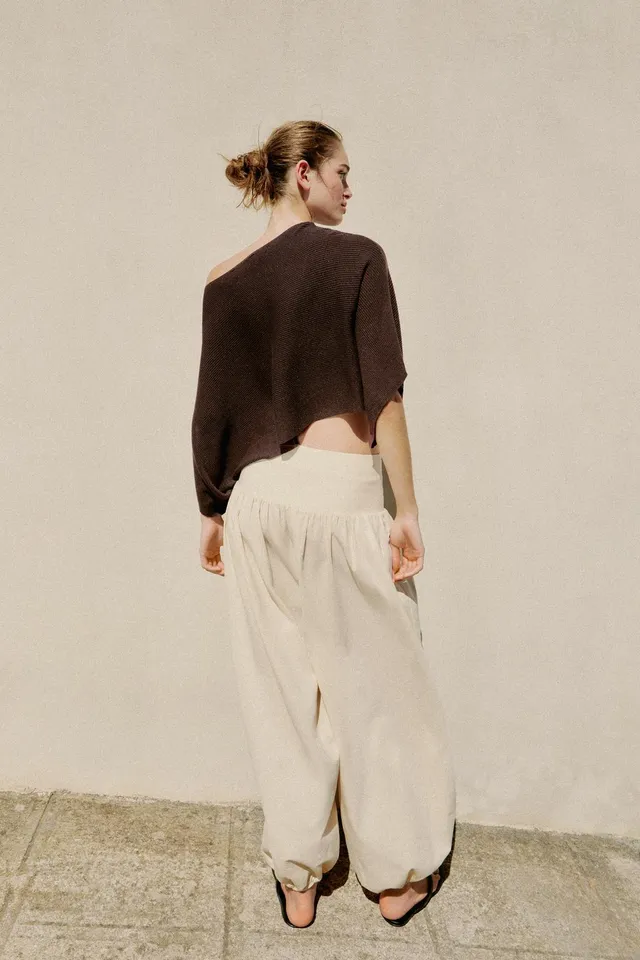 Short Knit Cape Jumper – image 6