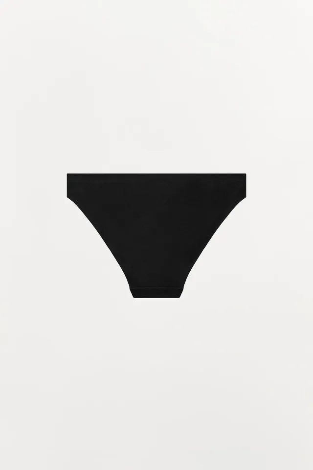 Seamless Briefs – image 5