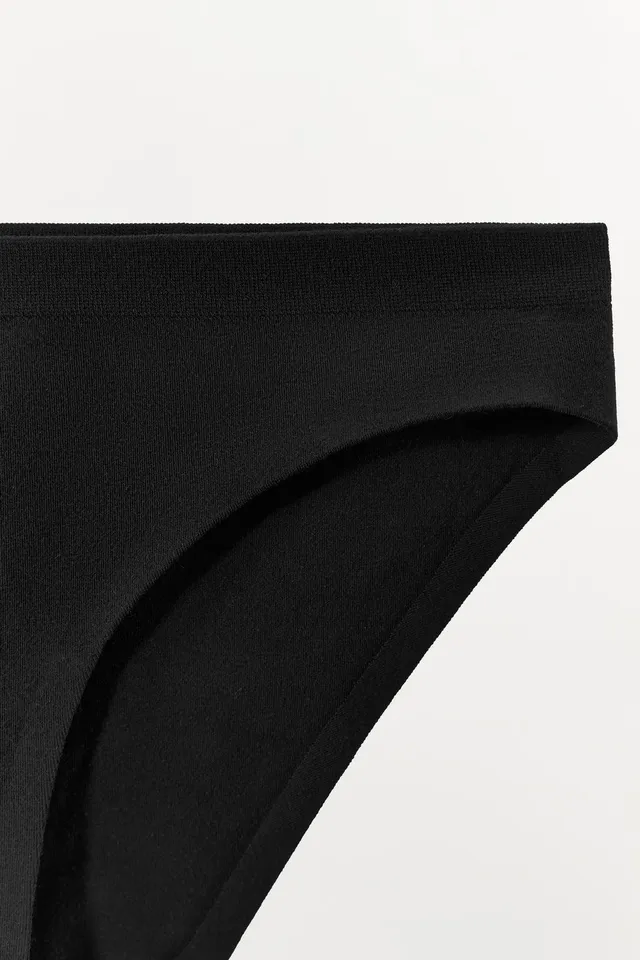 Seamless Briefs – image 6
