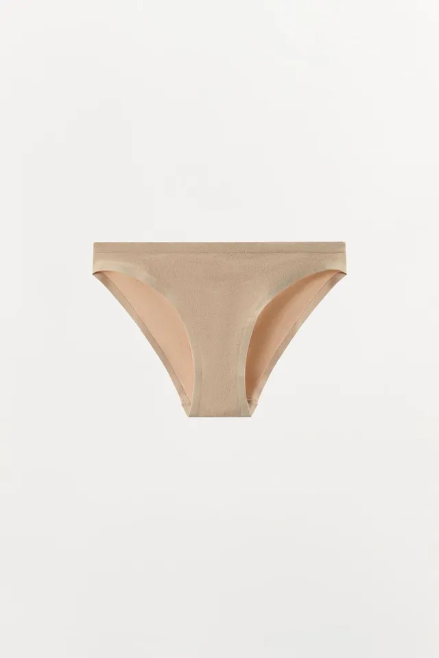 Seamless Briefs – image 3