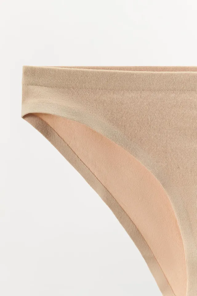 Seamless Briefs – image 5