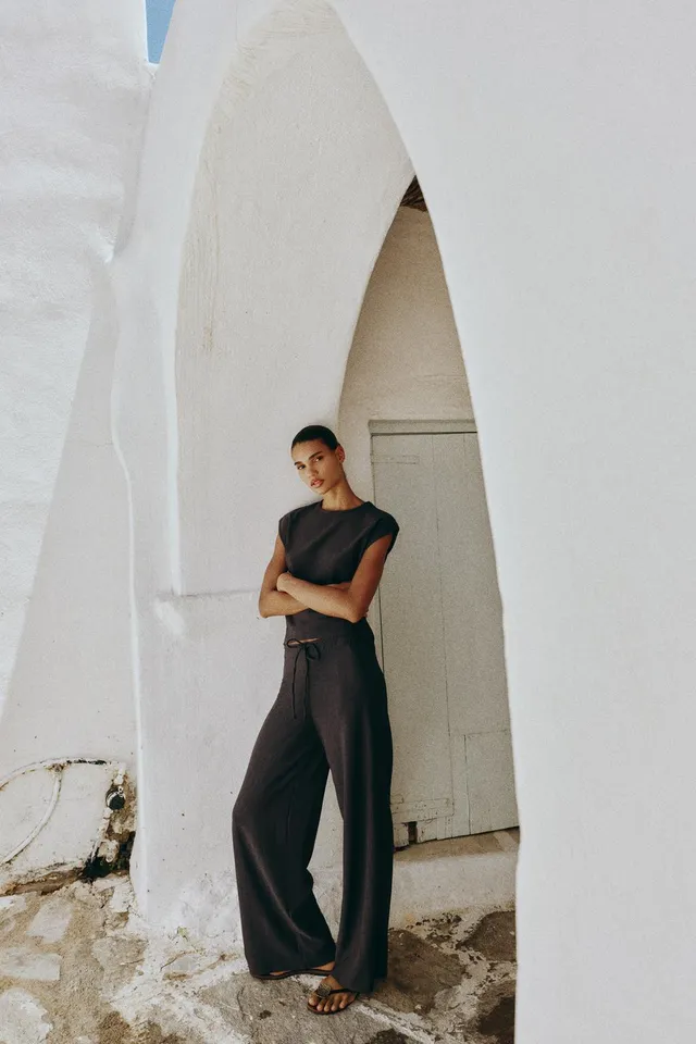 Rustic Fabric Mid-Waist Adjustable Drawstring Straight Trousers