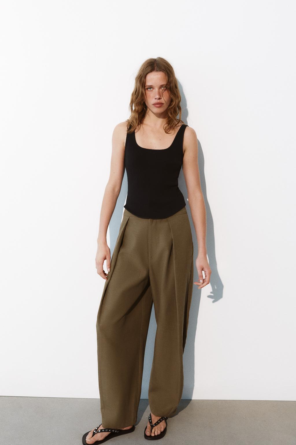 Balloon Pleated Trousers