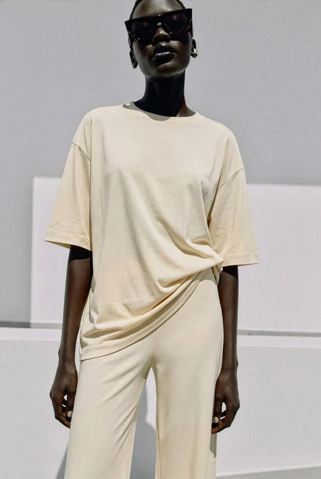 تيشرت OVERSIZE منسدل – صورة 2
