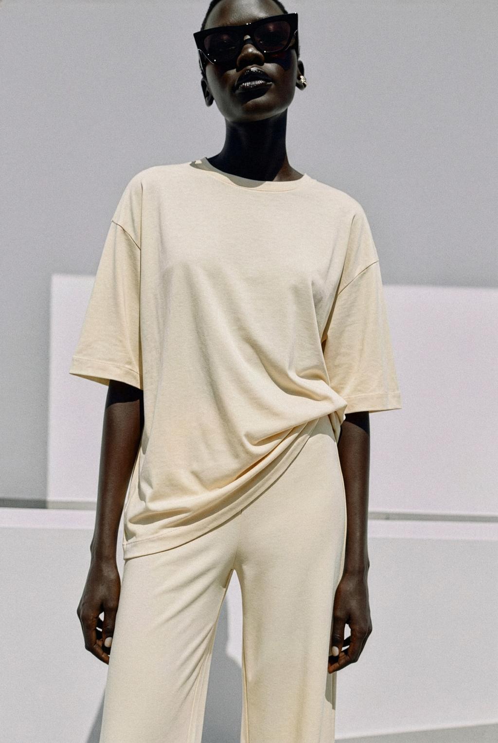 تيشرت OVERSIZE منسدل