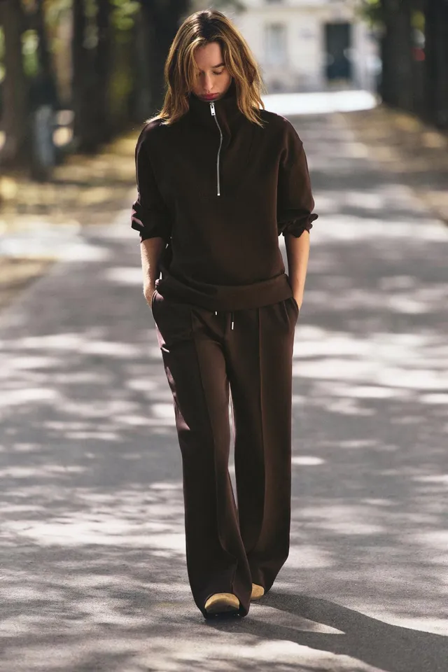 INTERLOCK ZIP-UP SWEATSHIRT