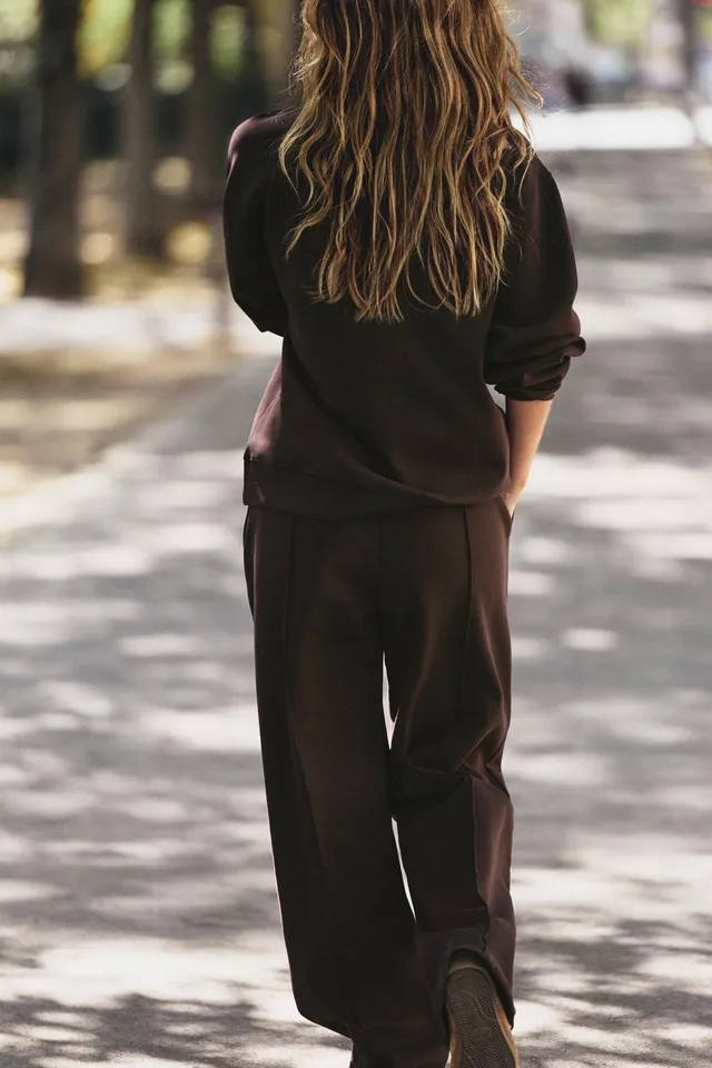 INTERLOCK ZIP-UP SWEATSHIRT – image 5