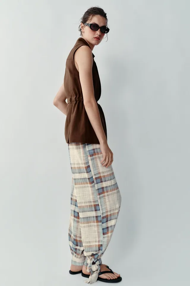 LINEN BLEND BELTED WAISTCOAT – image 4