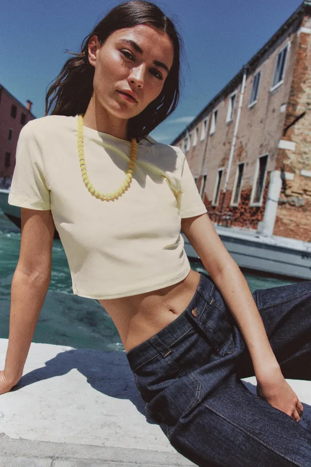 SHORT SLEEVE CROPPED T-SHIRT – image 5
