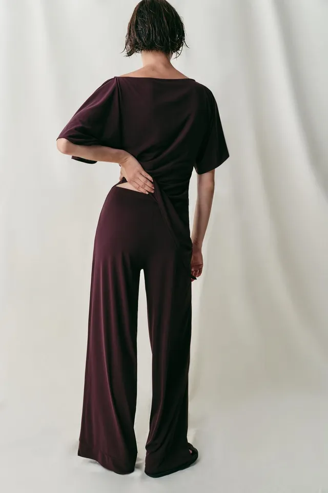STRAIGHT-LEG CREPE TROUSERS WITH SLITS – image 5