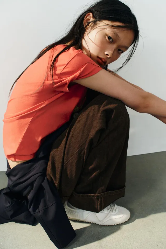 TRF FOLDED LOW-RISE JEANS – image 5