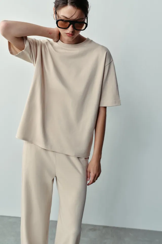 ROUND NECK T-SHIRT – image 2