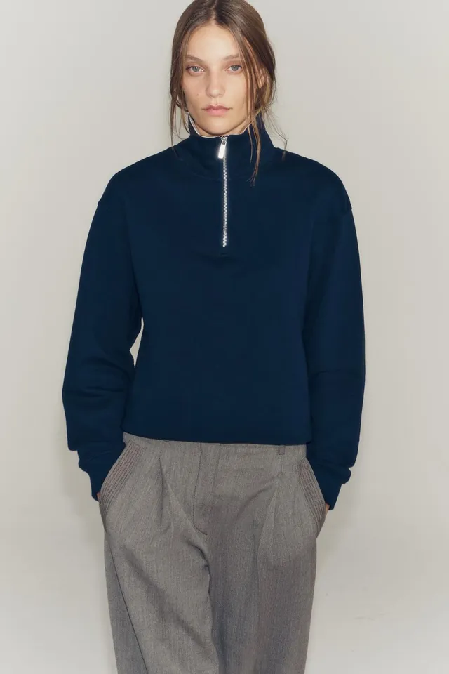SWEATSHIRT WITH ZIP – image 2