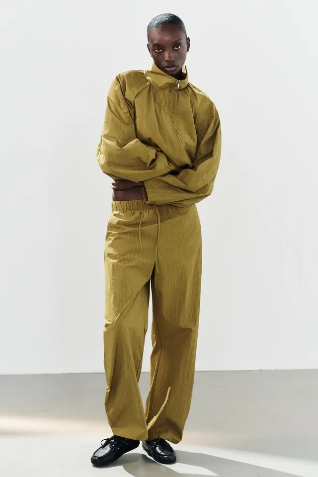 TECHNICAL FABRIC BALLOON TROUSERS