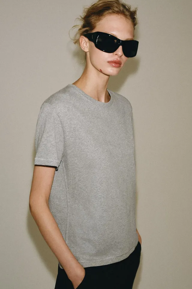 ROUND NECK T-SHIRT – image 2
