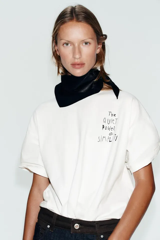 TEXT SHORT SLEEVE T-SHIRT – image 3