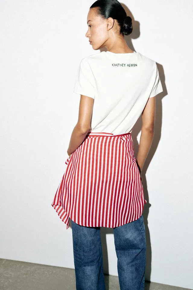 CORTNEY SHORT SLEEVE T-SHIRT – image 3