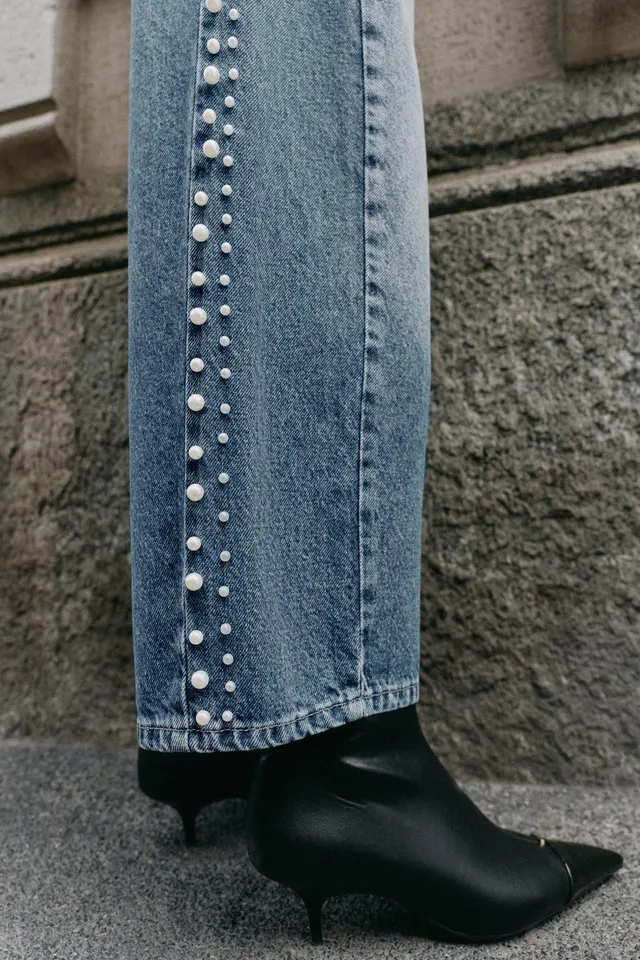 Z1975 HIGH-WAIST BARREL JEANS WITH FAUX PEARLS – image 6