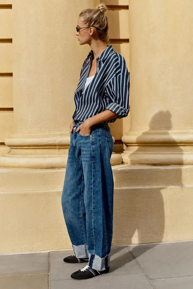 Z1975 MID-WAIST BAGGY JEANS WITH TURN-UP HEMS