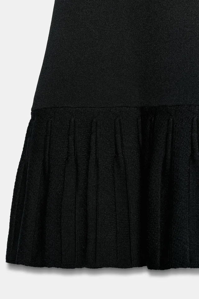 KNIT SHORT PLEATED DRESS – image 9