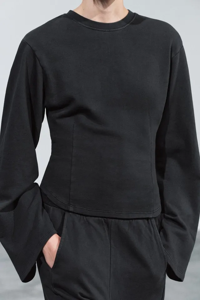 LONG SLEEVE SWEATSHIRT – image 2