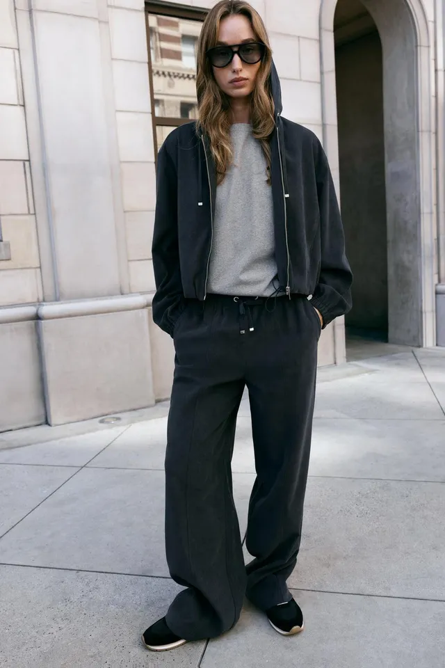 WIDE-LEG TROUSERS WITH ELASTIC WAIST – image 4