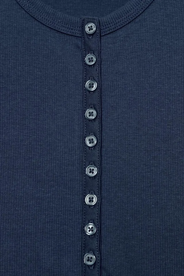 LONG SLEEVE HENLEY T-SHIRT – image 8