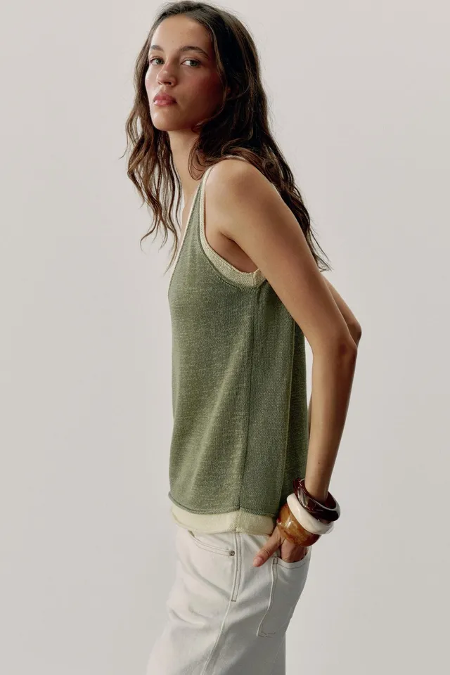 KNIT TOP WITH CONTRAST DETAILING – image 2