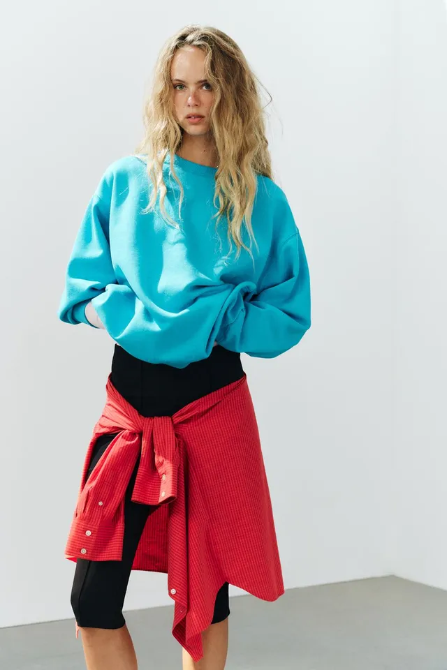 BASIC LONG SLEEVE SWEATSHIRT – image 2