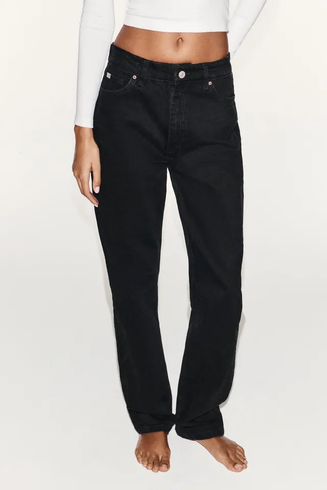جينز TRF مريح بقصة ضيقة وخصر عالي – صورة 2