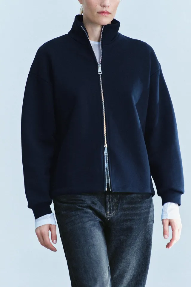 ZIP-UP SWEATSHIRT – image 4